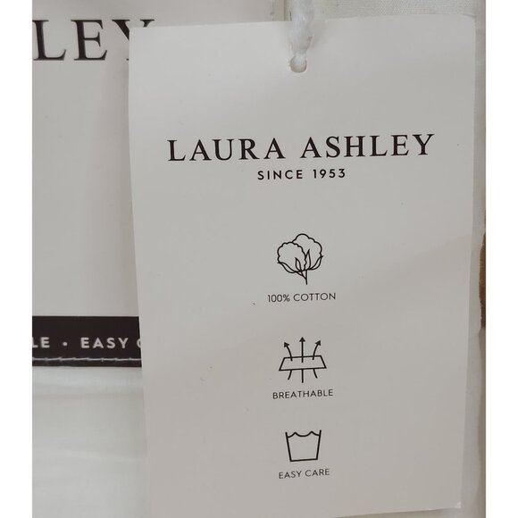 Laura Ashley King Cotton Percale Sheet Set White Embroidered Pink Hearts - Picture 4 of 5